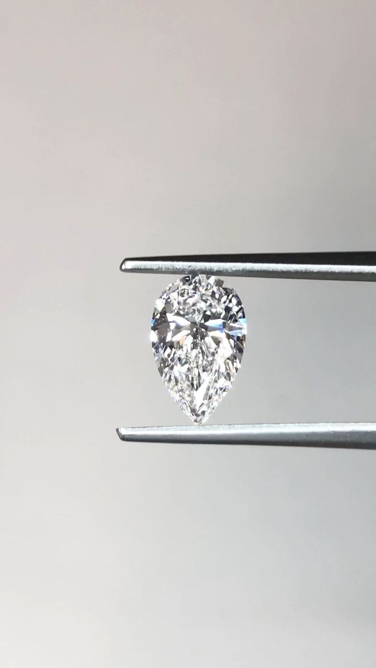 Pear shape diamond